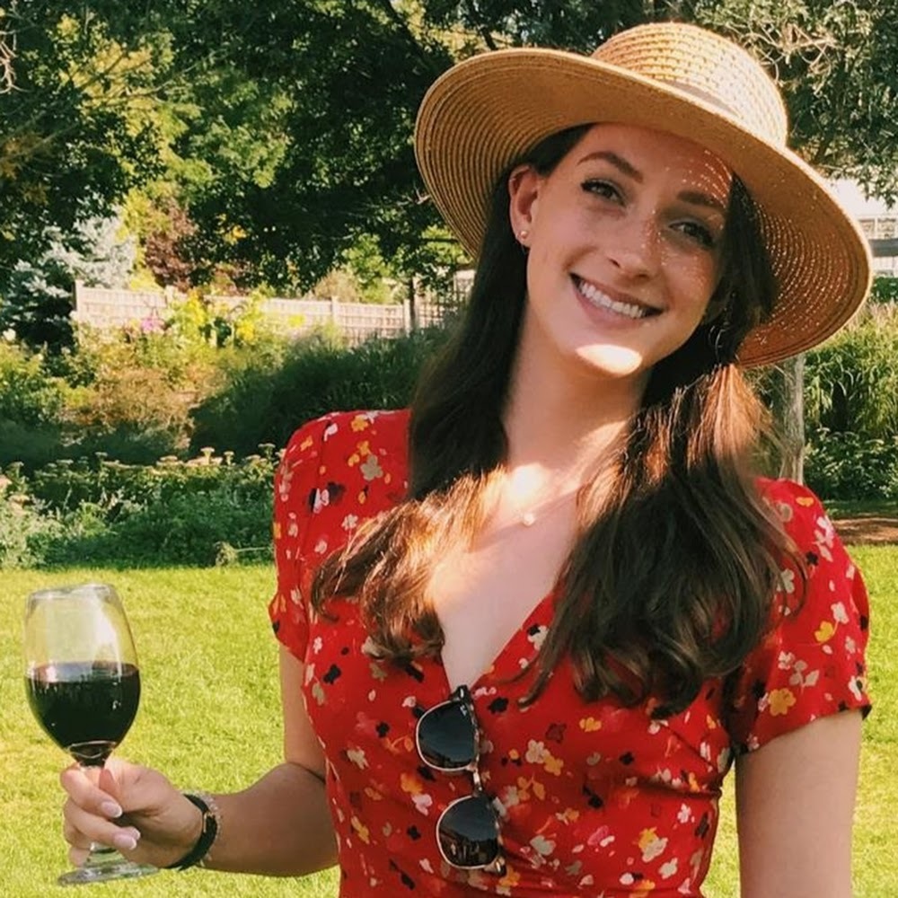 Meet your Posher, Sara